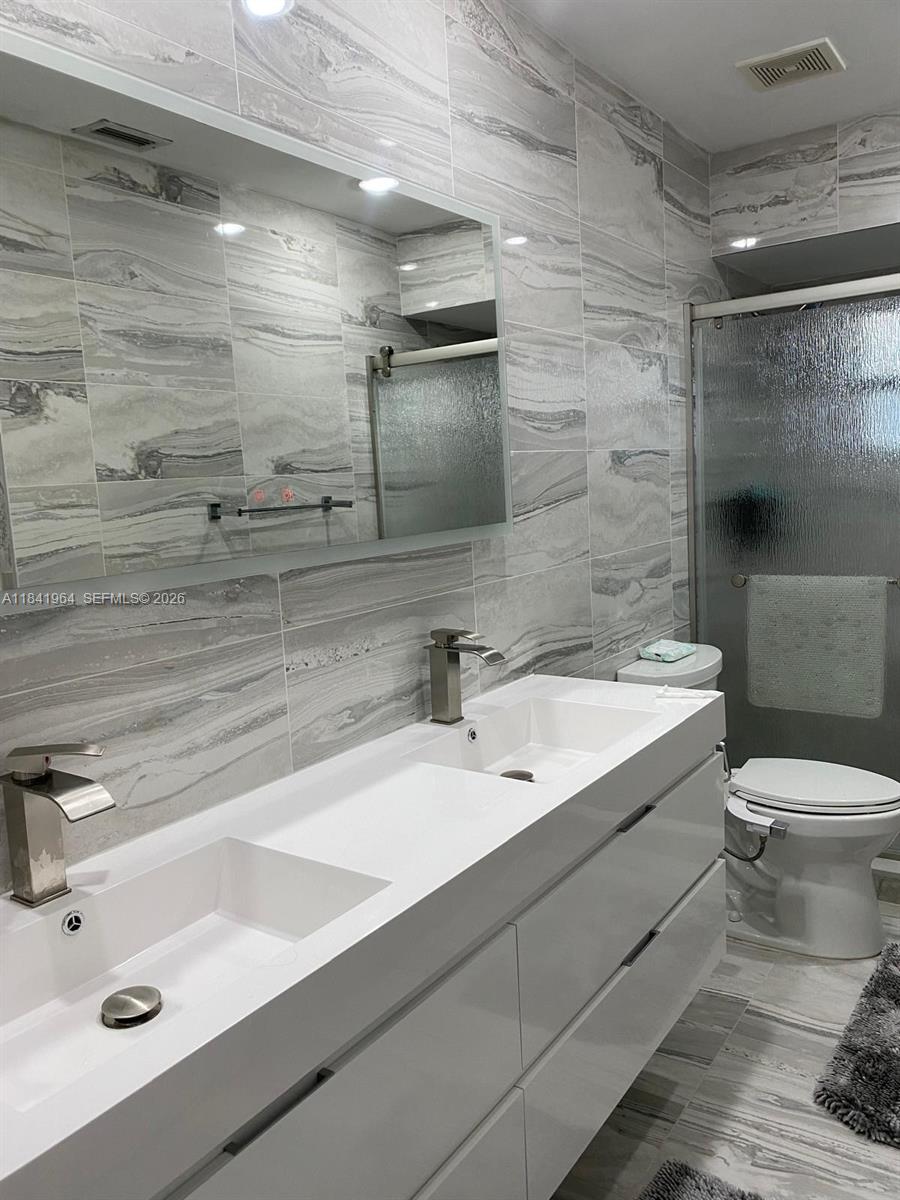 BOCA GREENS 1 - Residential