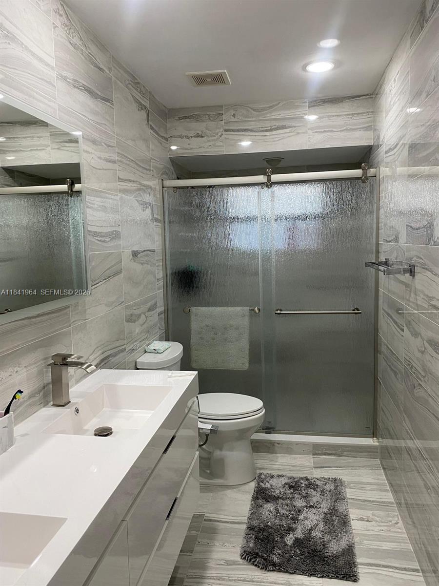 BOCA GREENS 1 - Residential