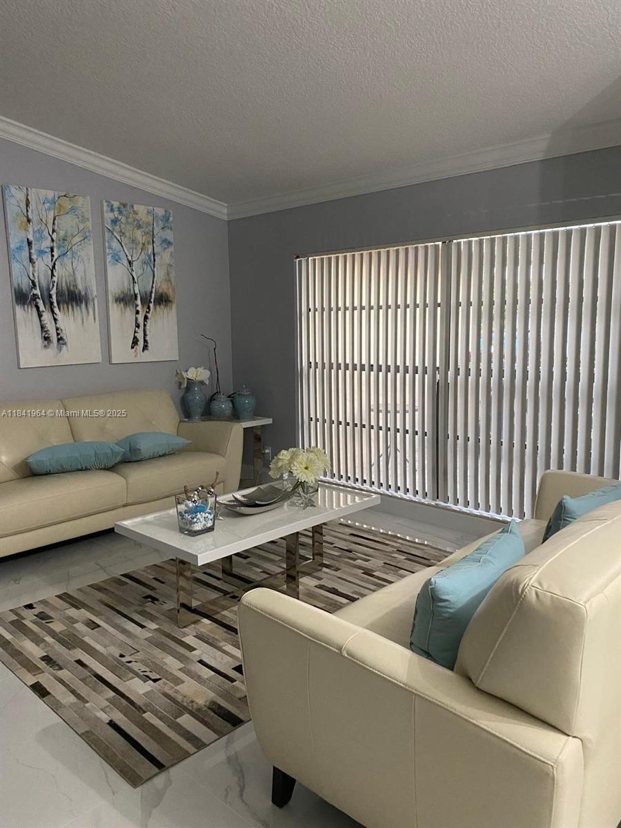 BOCA GREENS 1 - Residential