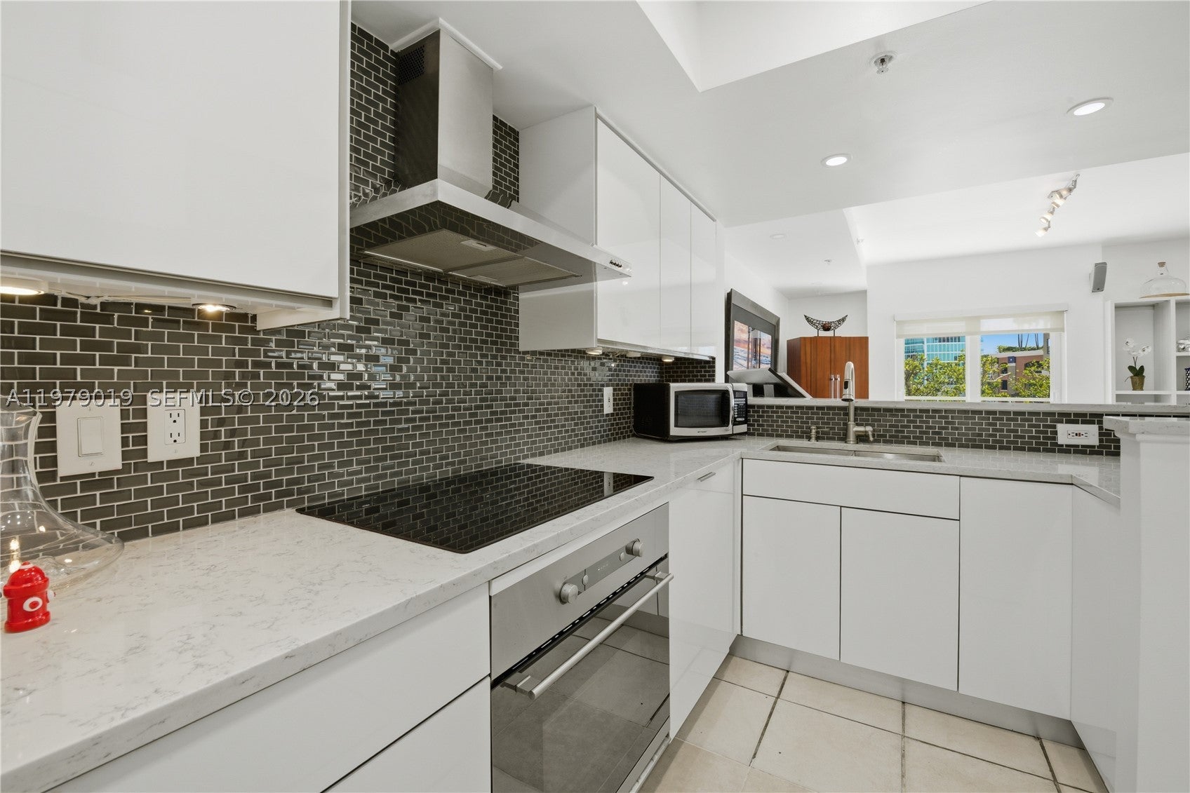 120 Jefferson Ave 12022