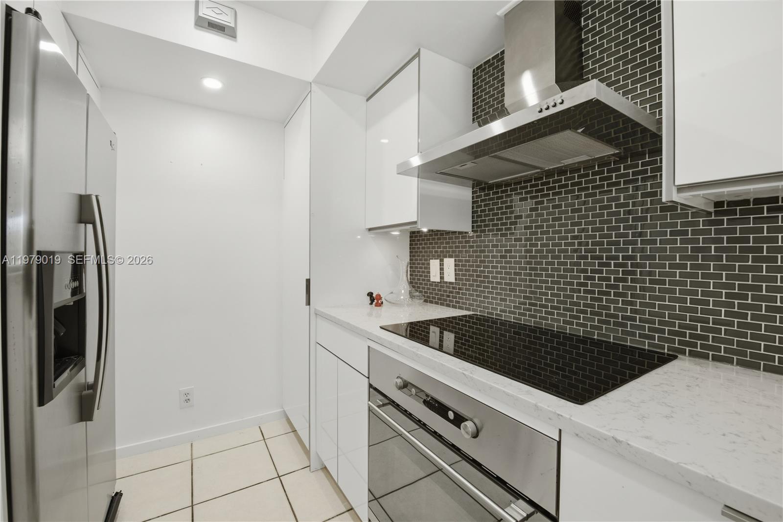 THE COURTS AT SOUTH BEACH - Residential