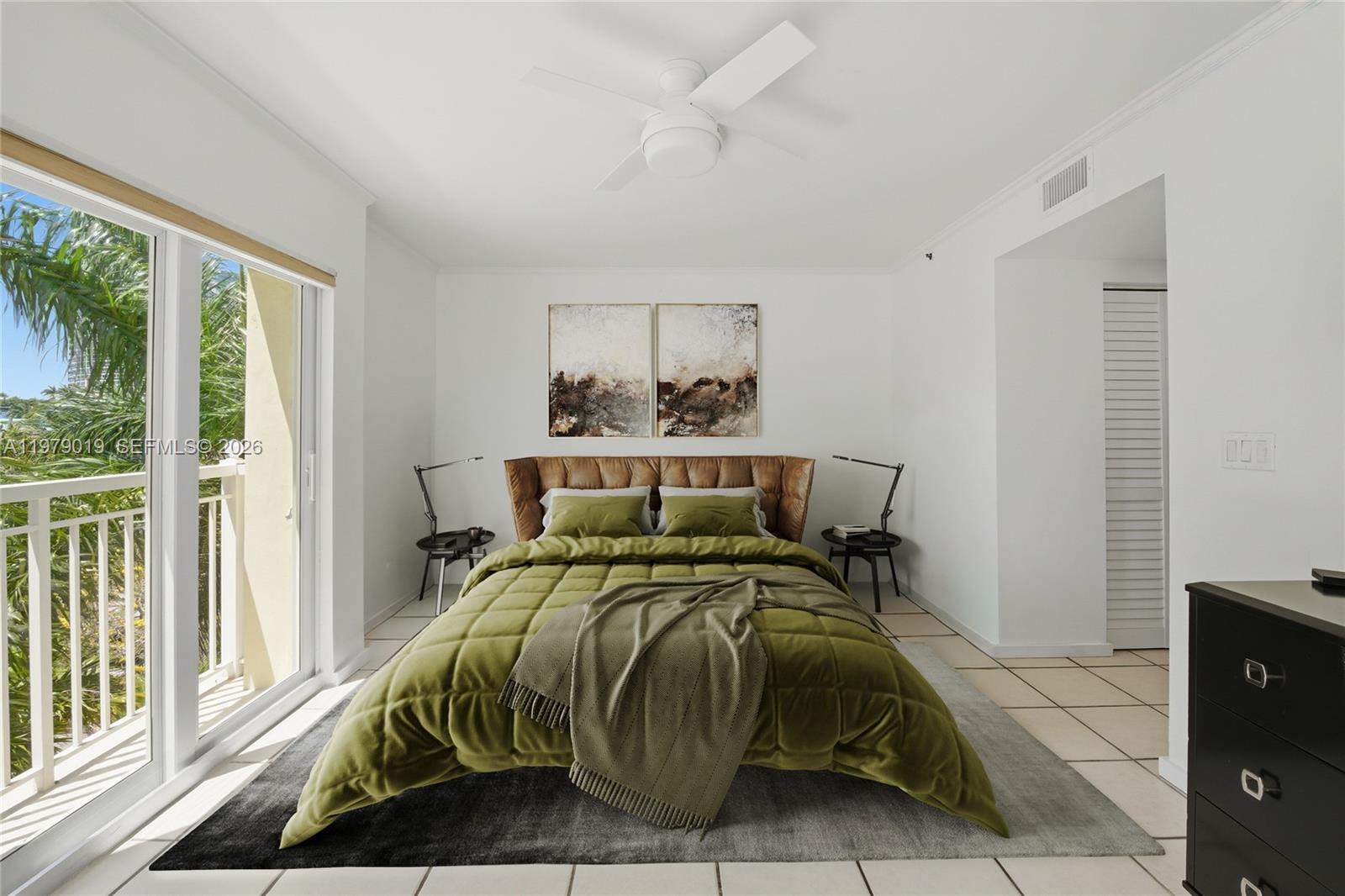 THE COURTS AT SOUTH BEACH - Residential