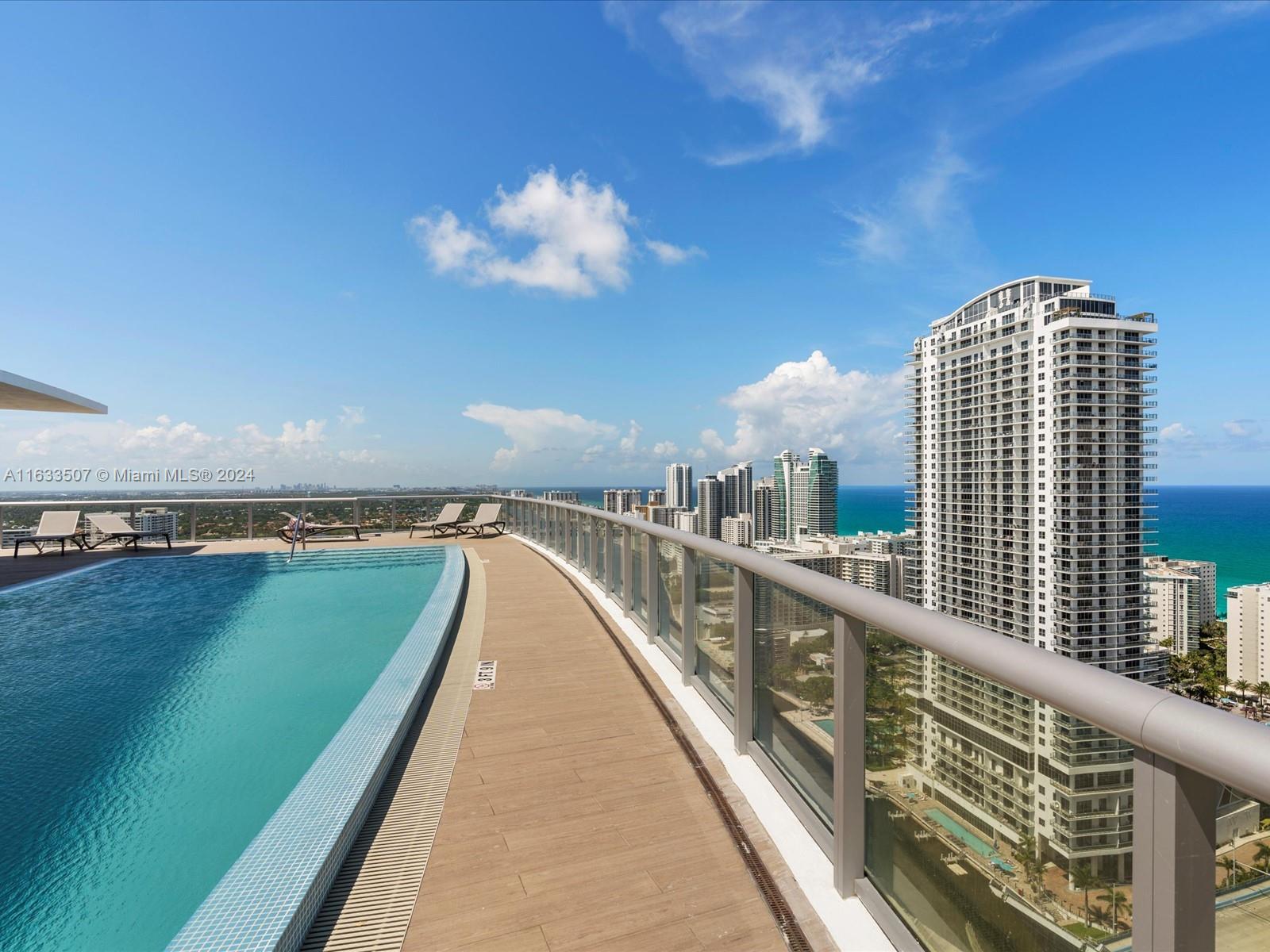 BEACHWALK CONDOMINIUM - Residential