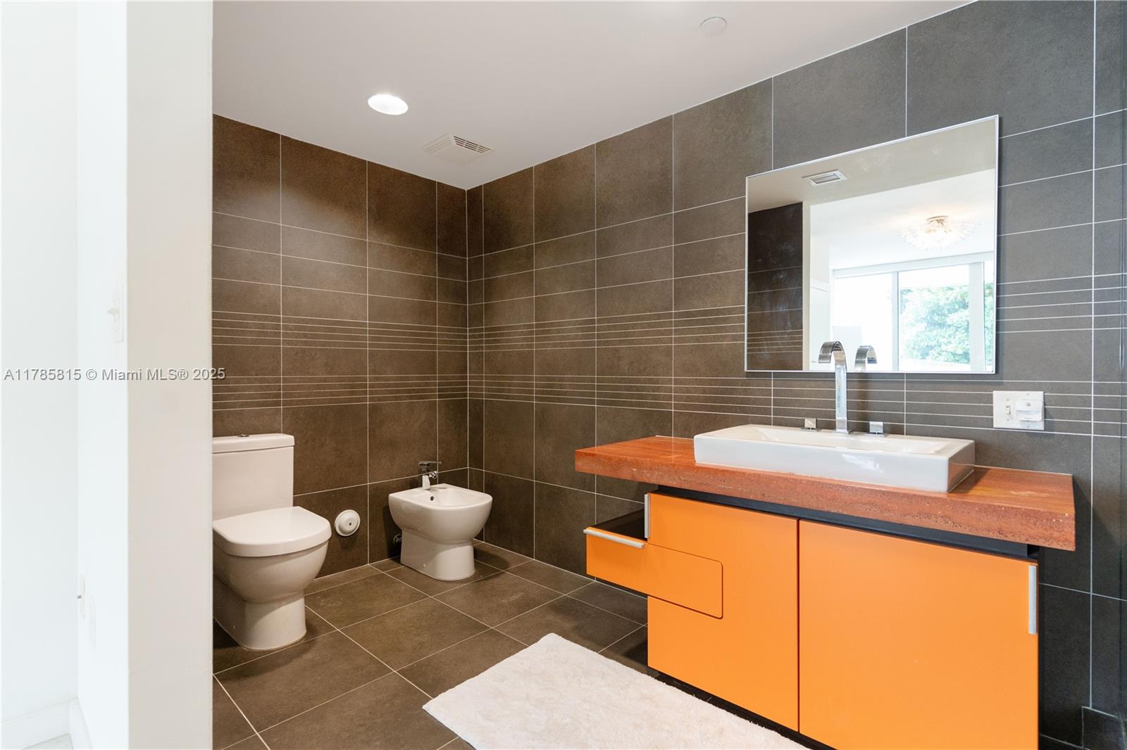 ARTEPARK NORTH CONDO - Residential