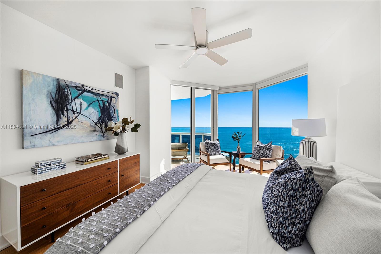 GREEN DIAMOND CONDO - Residential