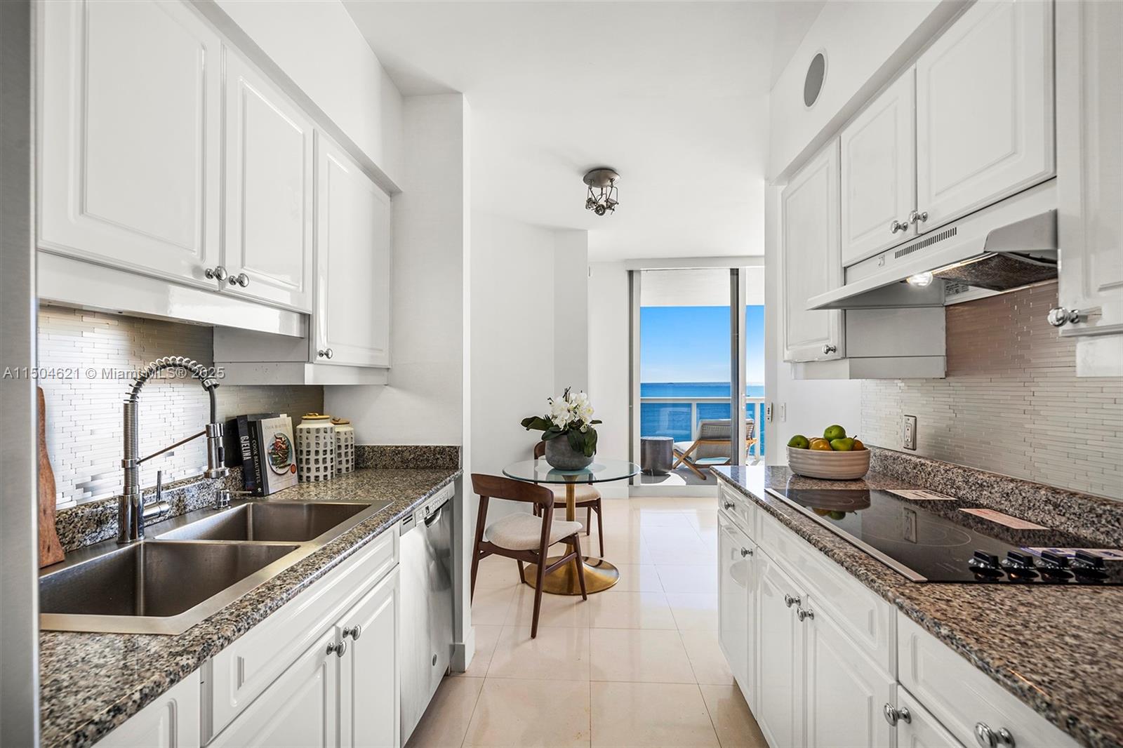 GREEN DIAMOND CONDO - Residential