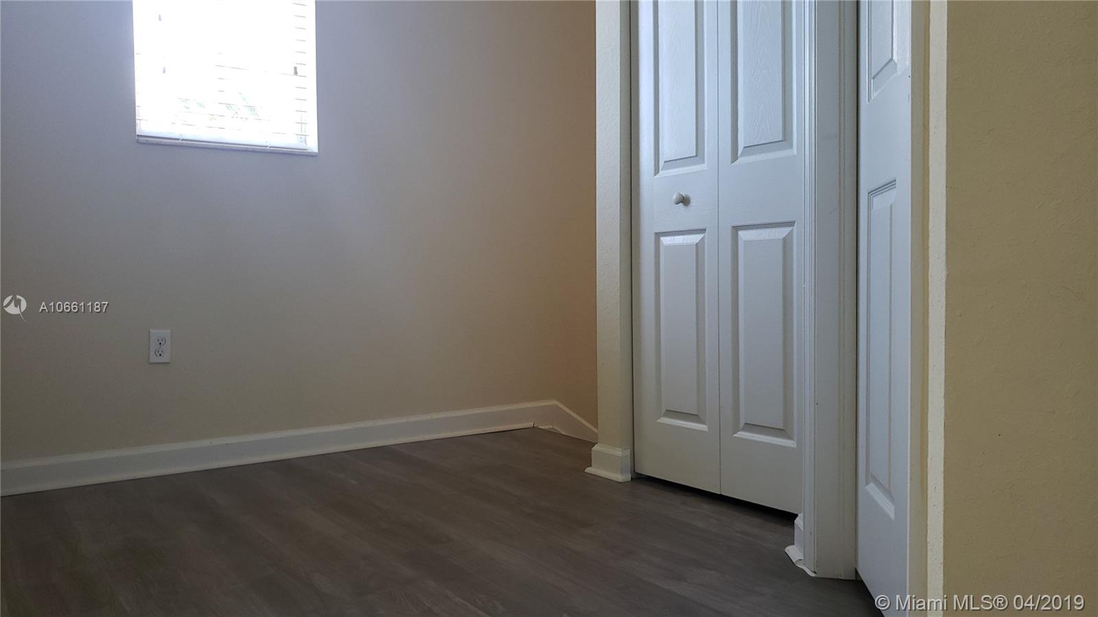 THE SHORES CONDO NO 3 - Residential Lease