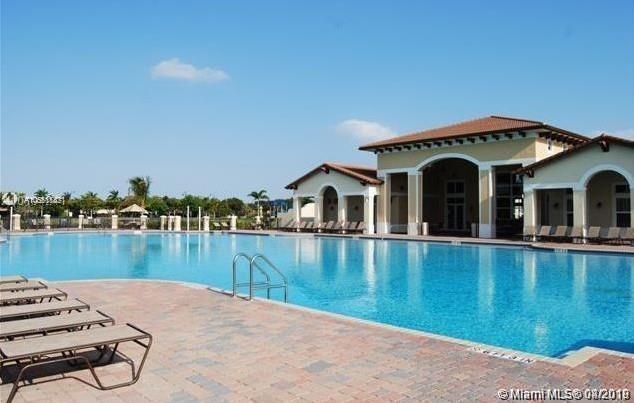 THE SHORES CONDO NO 3 - Residential Lease