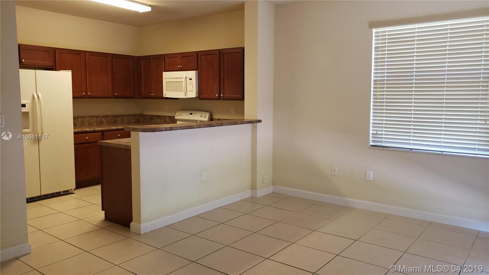 THE SHORES CONDO NO 3 - Residential Lease