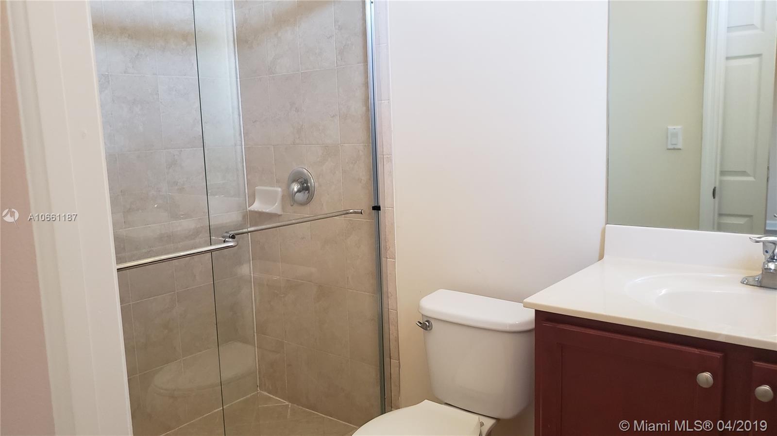 THE SHORES CONDO NO 3 - Residential Lease