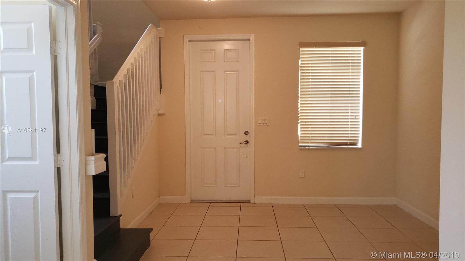 THE SHORES CONDO NO 3 - Residential Lease