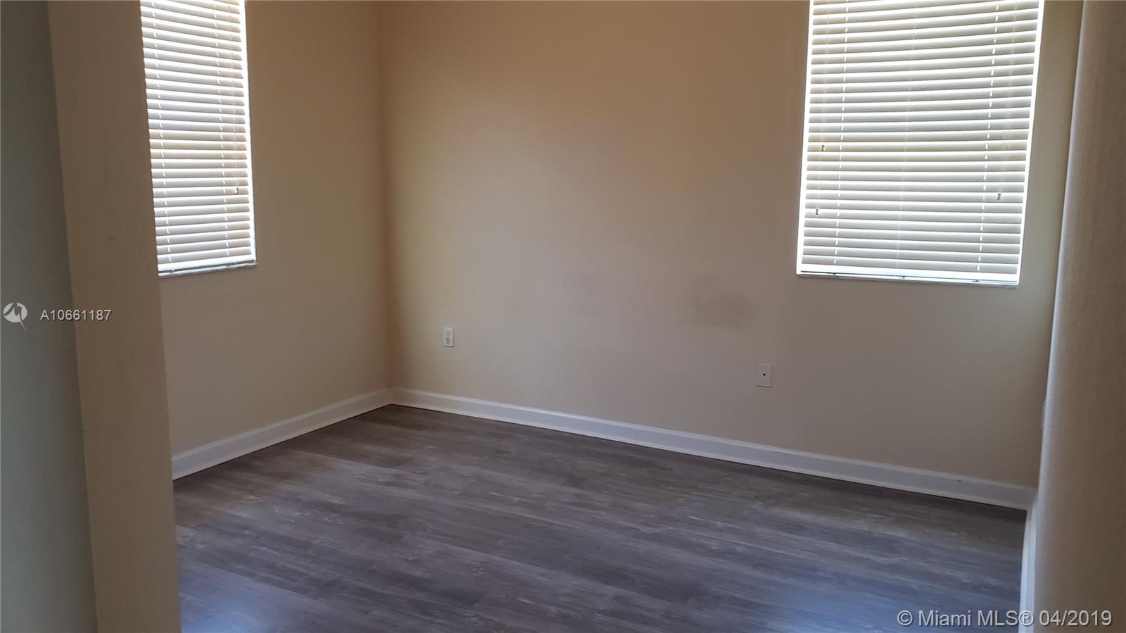 THE SHORES CONDO NO 3 - Residential Lease