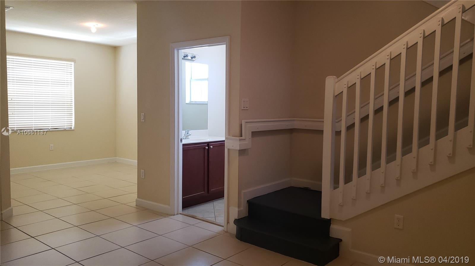 THE SHORES CONDO NO 3 - Residential Lease