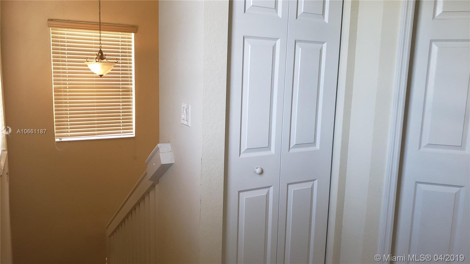 THE SHORES CONDO NO 3 - Residential Lease
