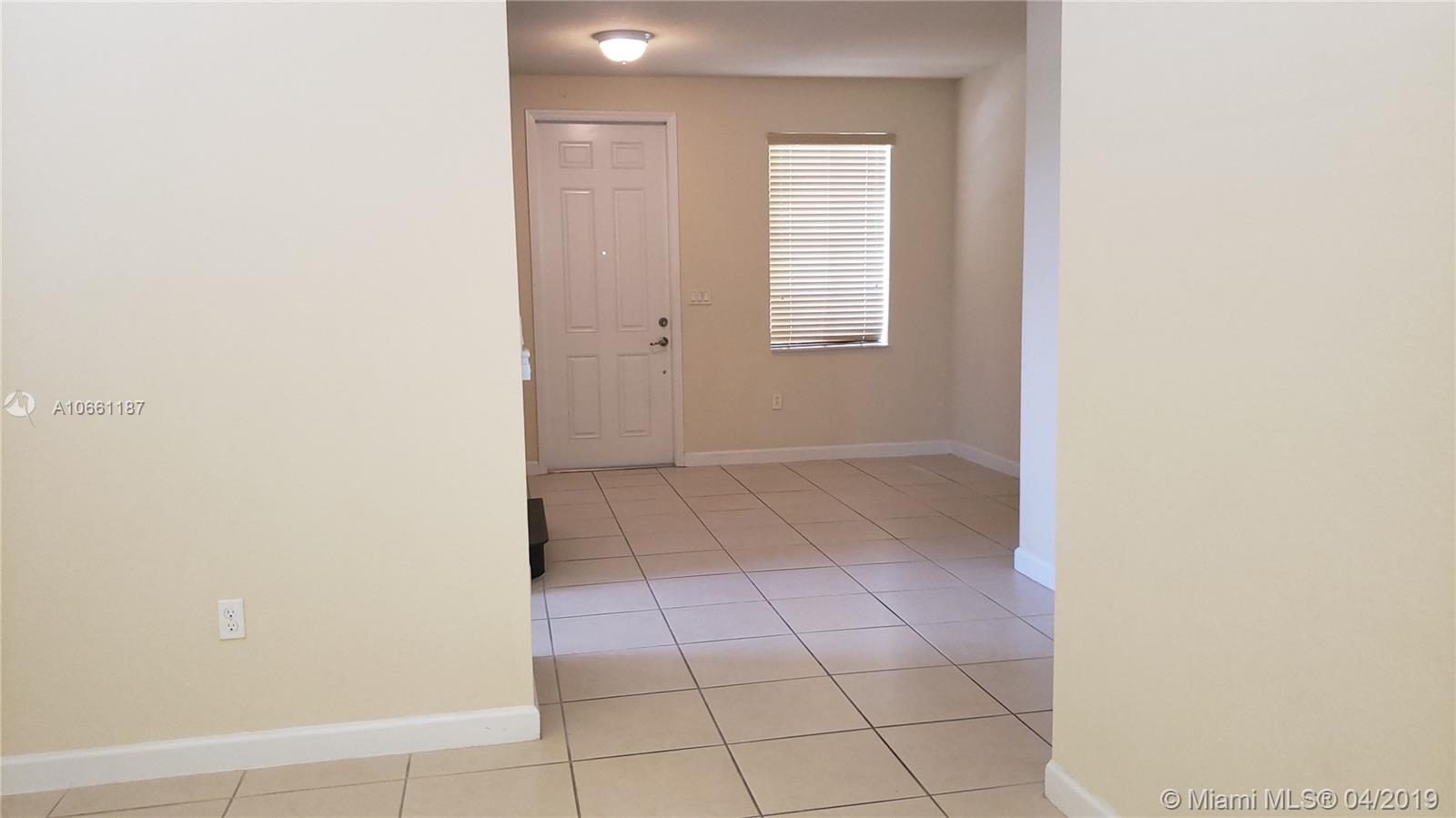 THE SHORES CONDO NO 3 - Residential Lease