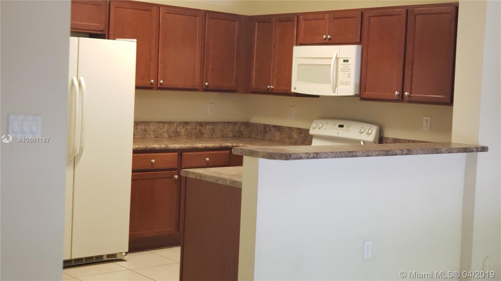 THE SHORES CONDO NO 3 - Residential Lease