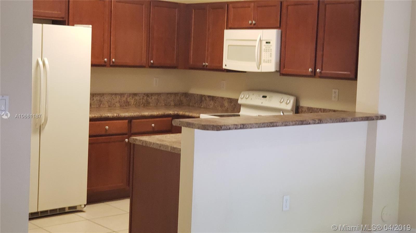 THE SHORES CONDO NO 3 - Residential Lease