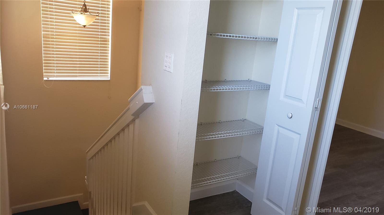 THE SHORES CONDO NO 3 - Residential Lease