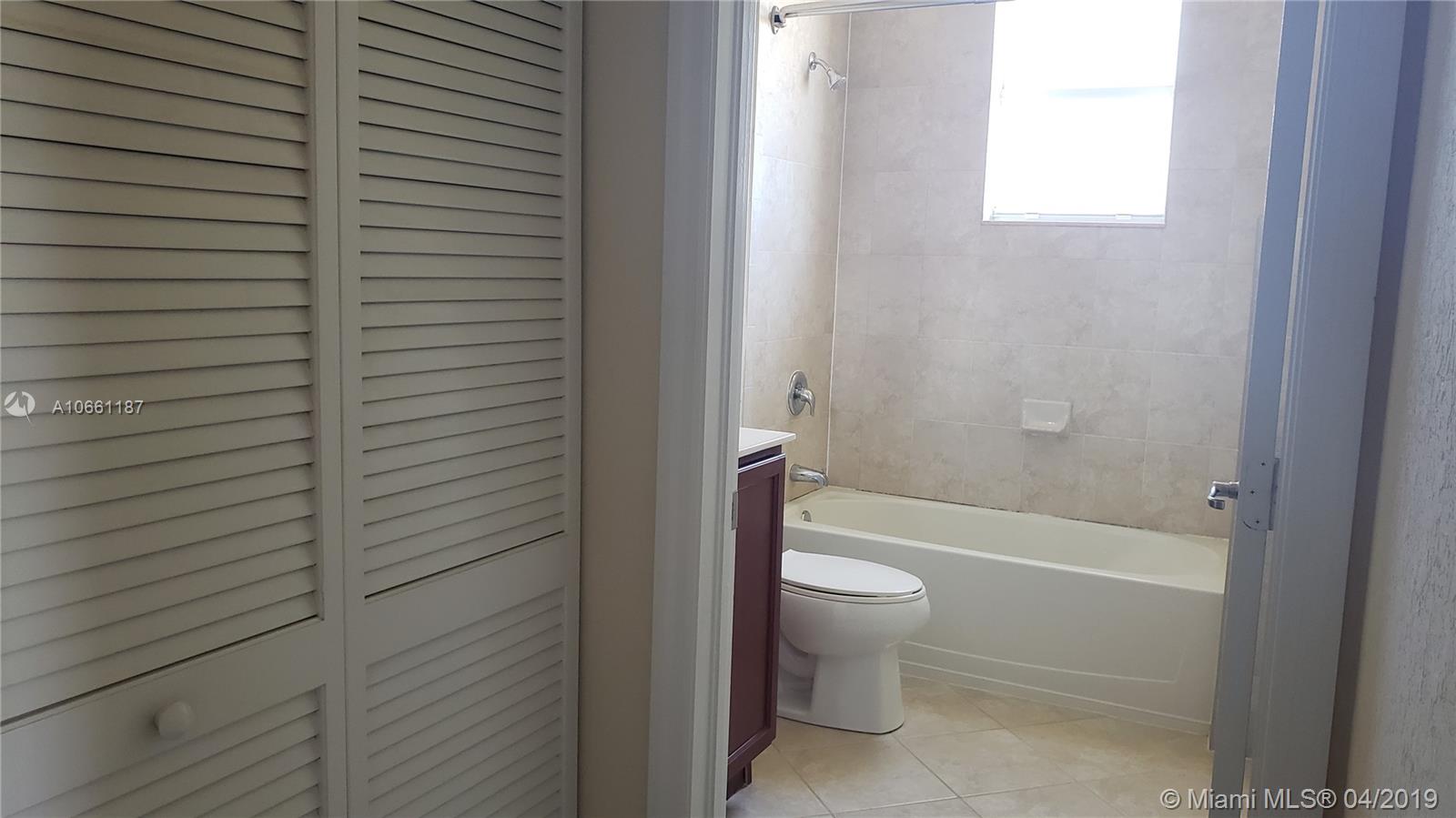THE SHORES CONDO NO 3 - Residential Lease