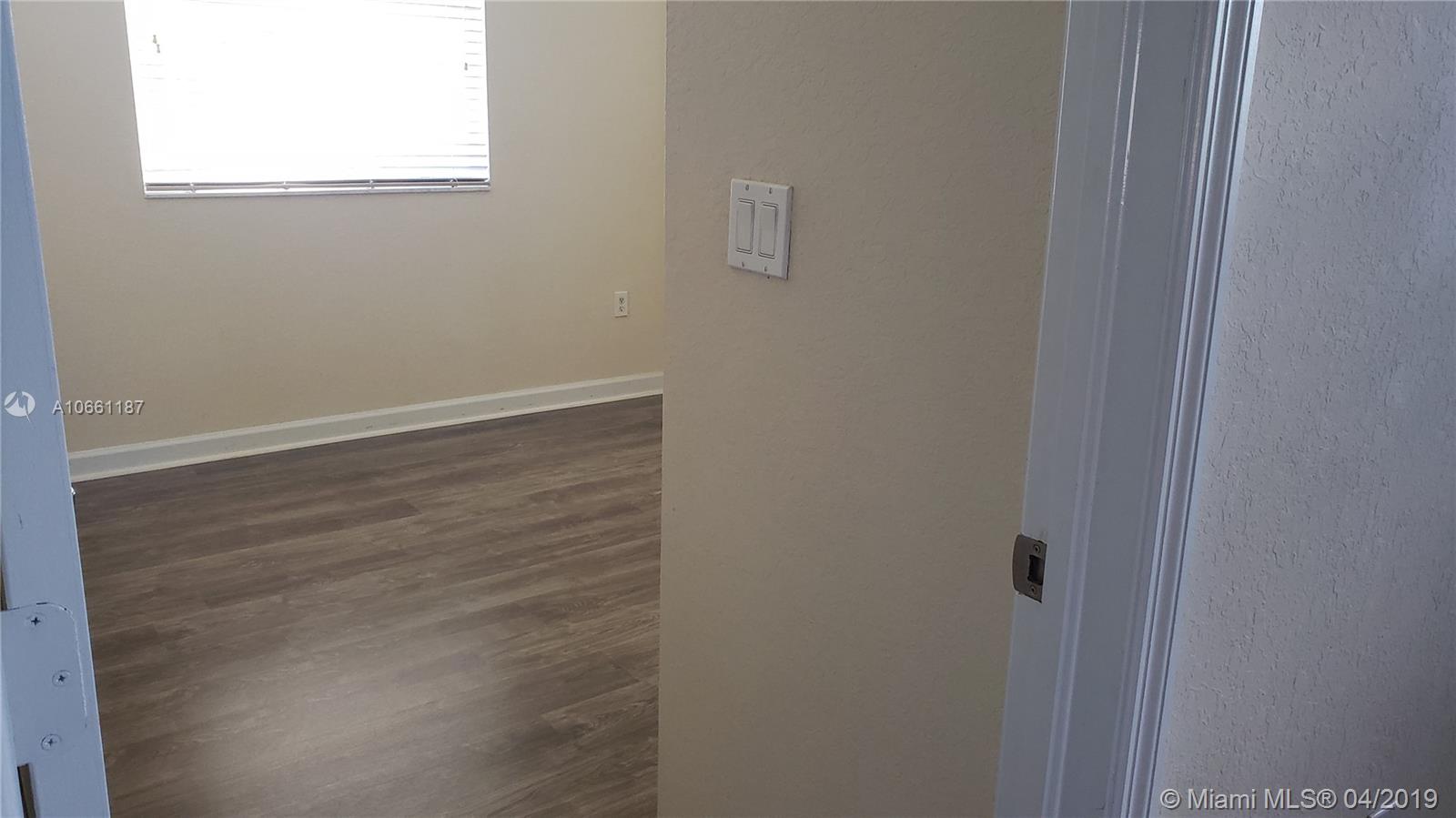 THE SHORES CONDO NO 3 - Residential Lease