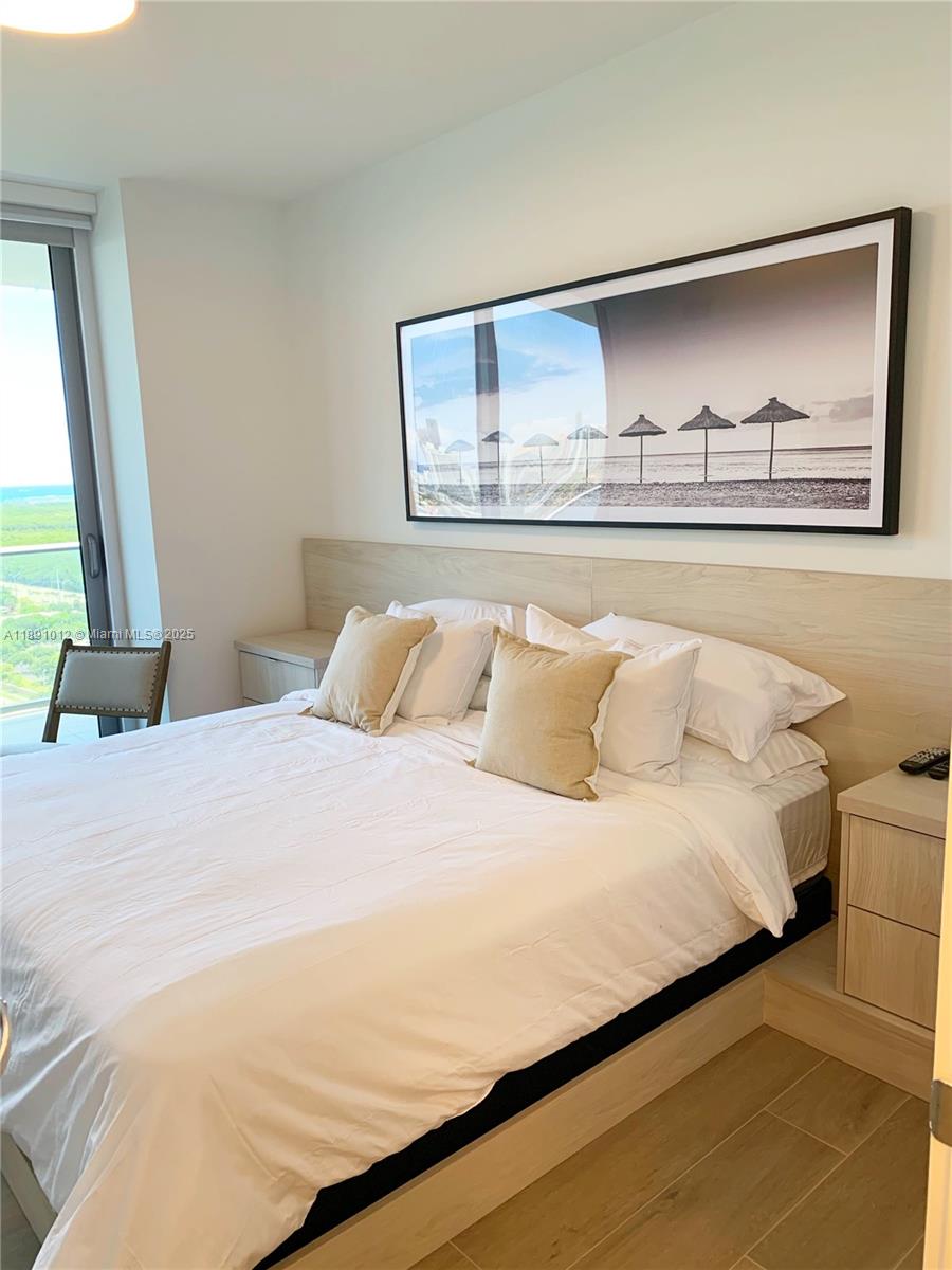 THE HARBOUR SOUTH CONDO - Residential Lease