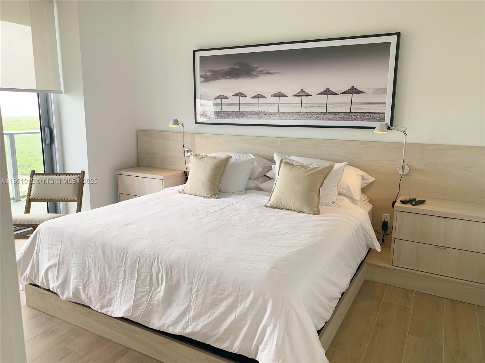 THE HARBOUR SOUTH CONDO - Residential Lease