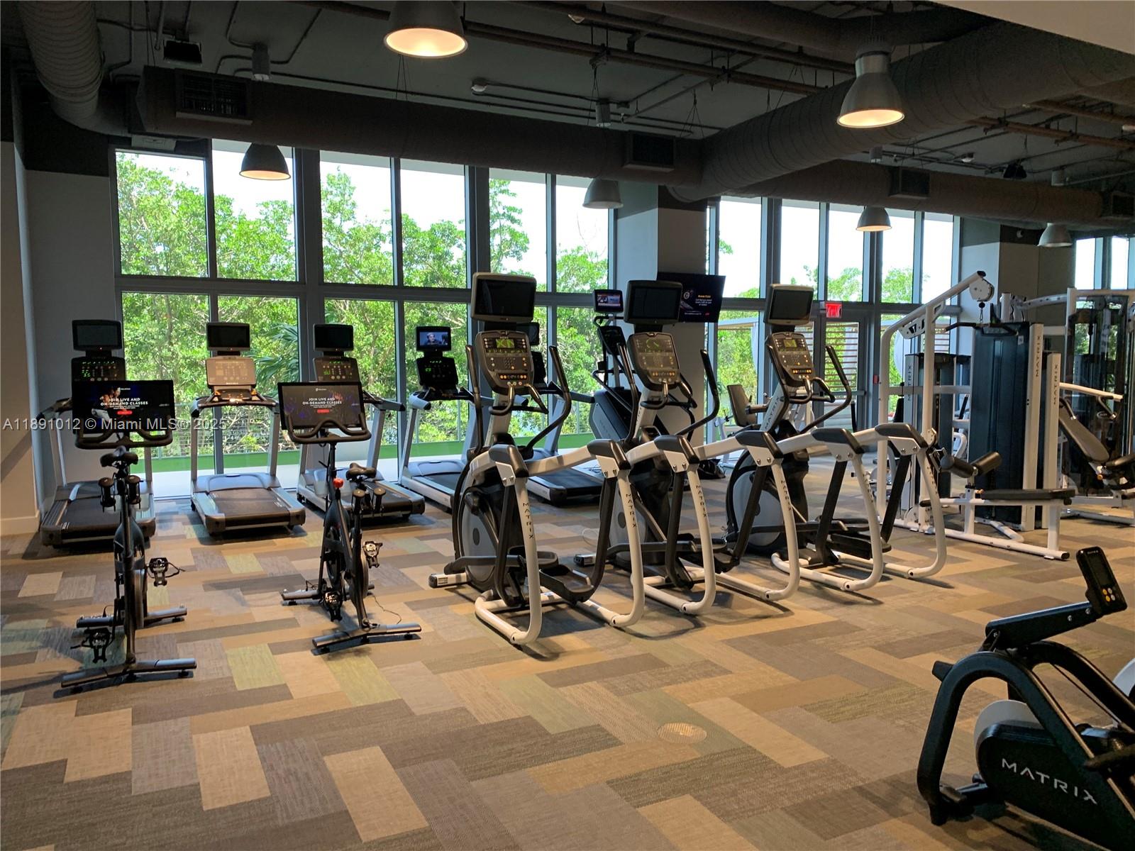 THE HARBOUR SOUTH CONDO - Residential Lease