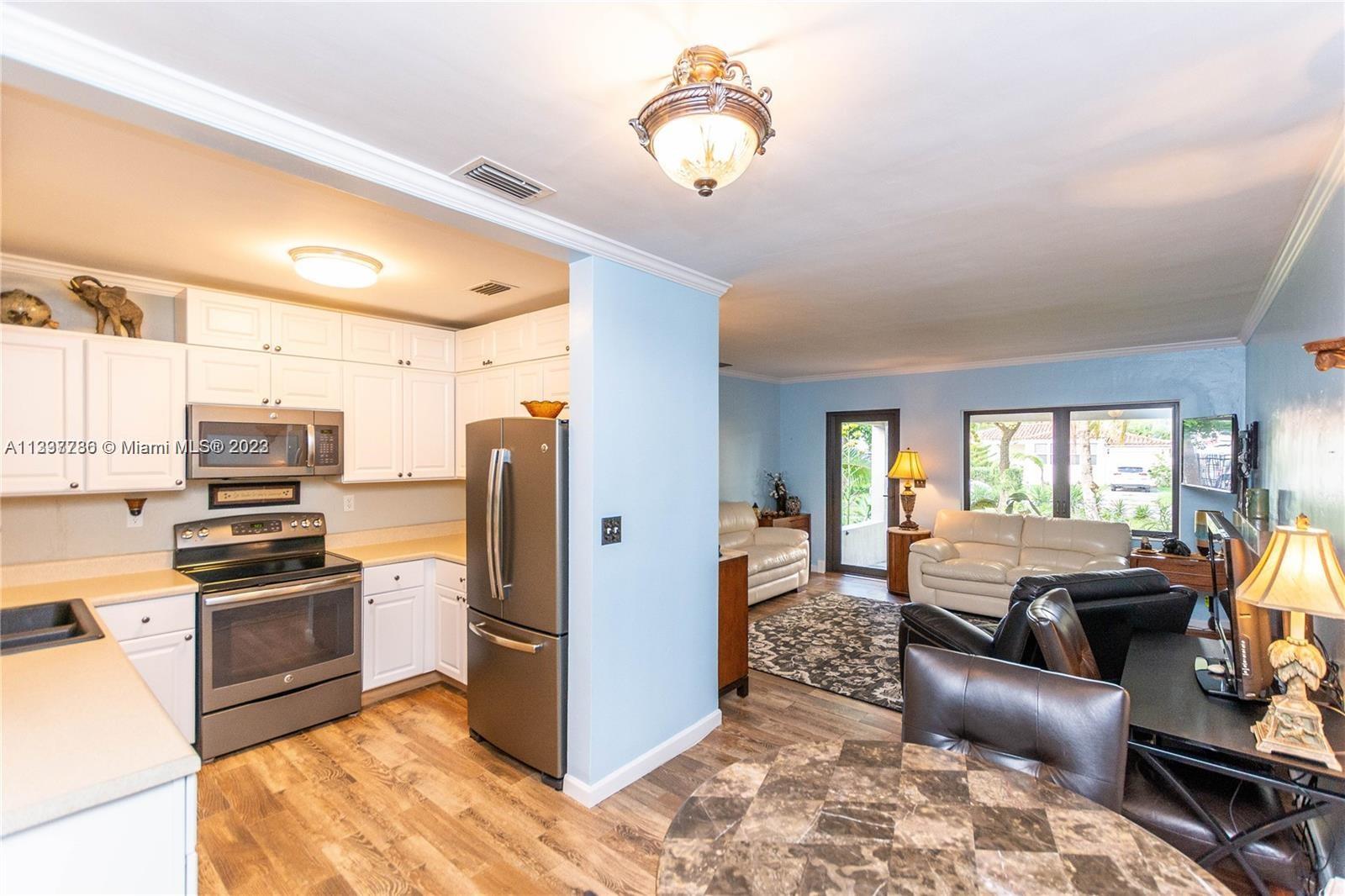 CC ESTATES SEC 2 REV PL - Residential Lease