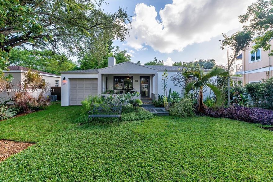 Gorgeous 2 Bedroom, 1 Bathroom House, completely and tastefully remodeled located in the exclusive neighborhood of Miami Springs. Centrally located next to Miami International Airport and Downtown Doral.