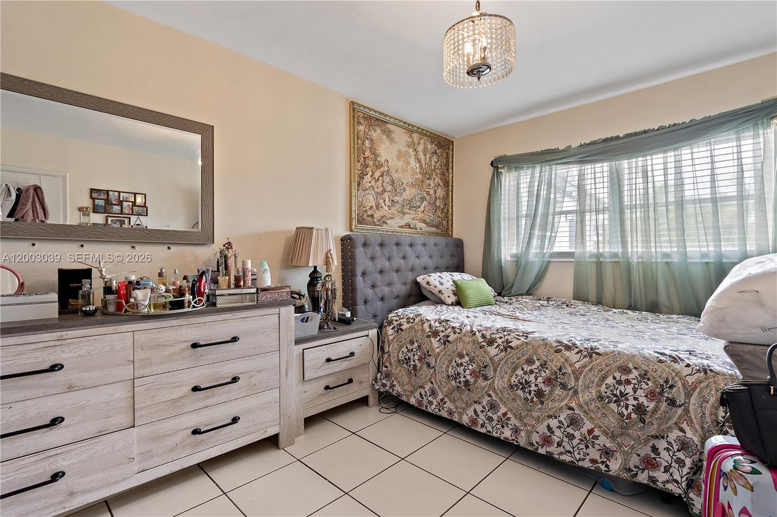 SOUTHERN ESTS 7TH ADDN SE - Residential