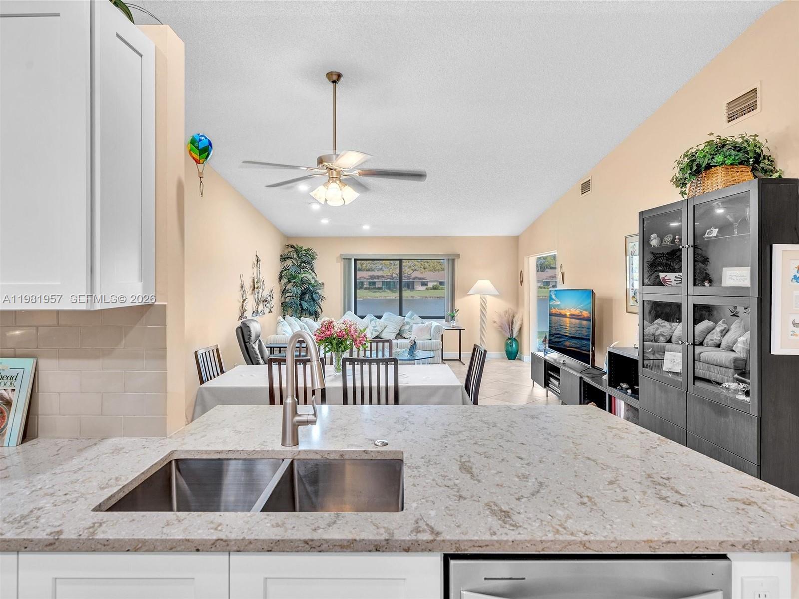 WHISPER WALK - Residential