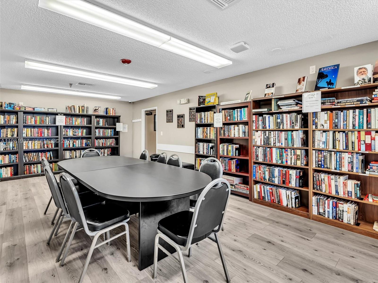 WHISPER WALK - Residential