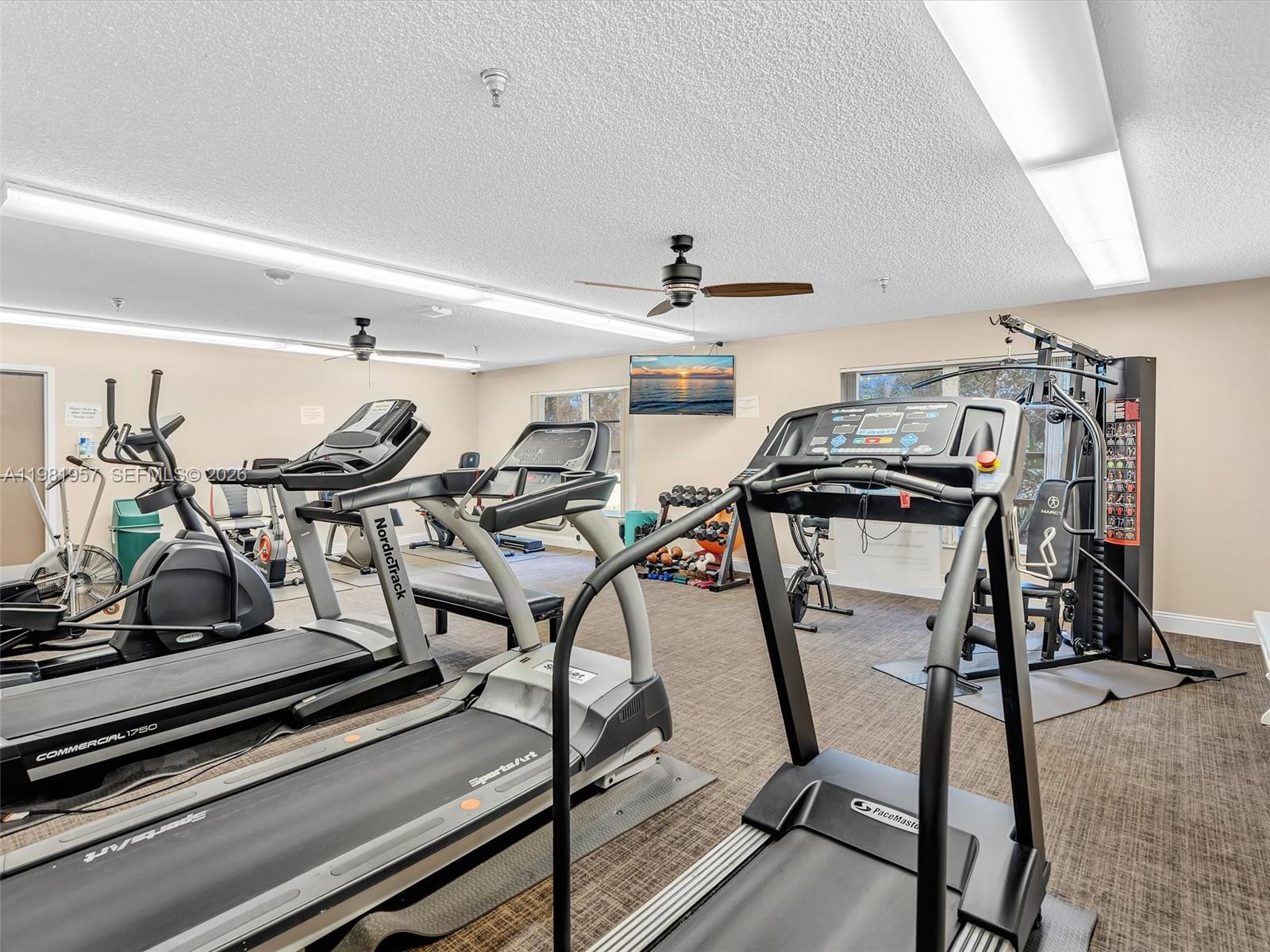 WHISPER WALK - Residential