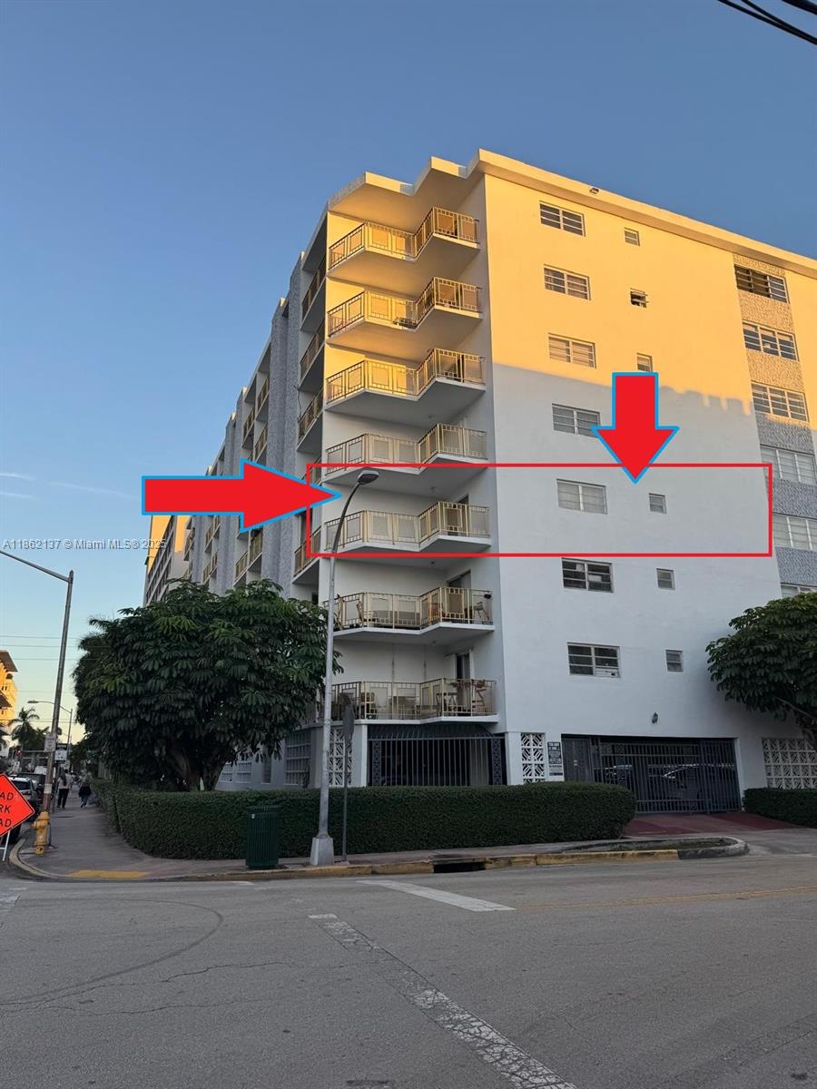 GOLDEN HOUSE CONDO - Residential