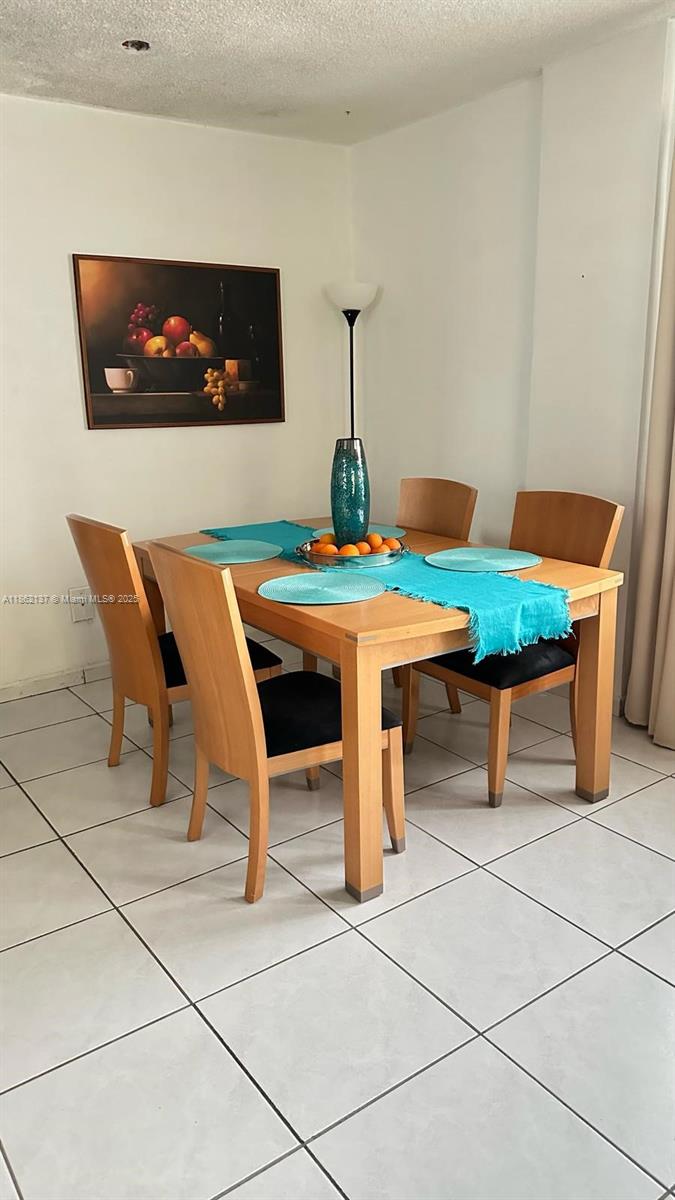 GOLDEN HOUSE CONDO - Residential