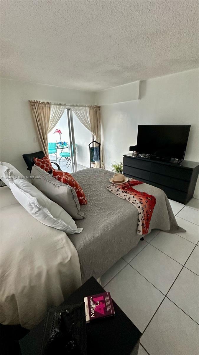 GOLDEN HOUSE CONDO - Residential