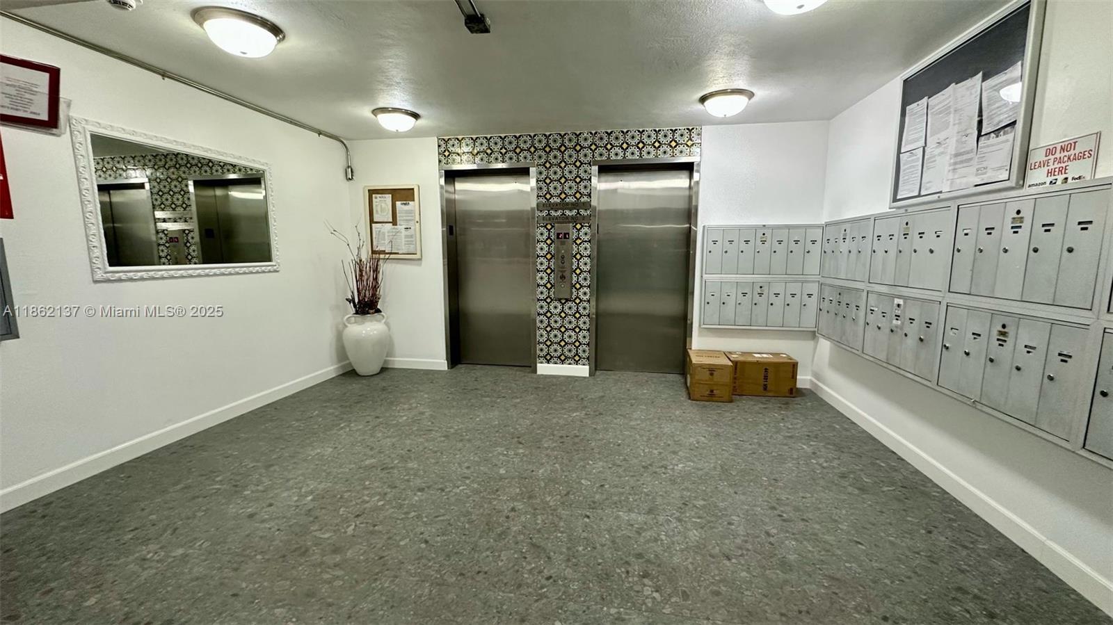 GOLDEN HOUSE CONDO - Residential