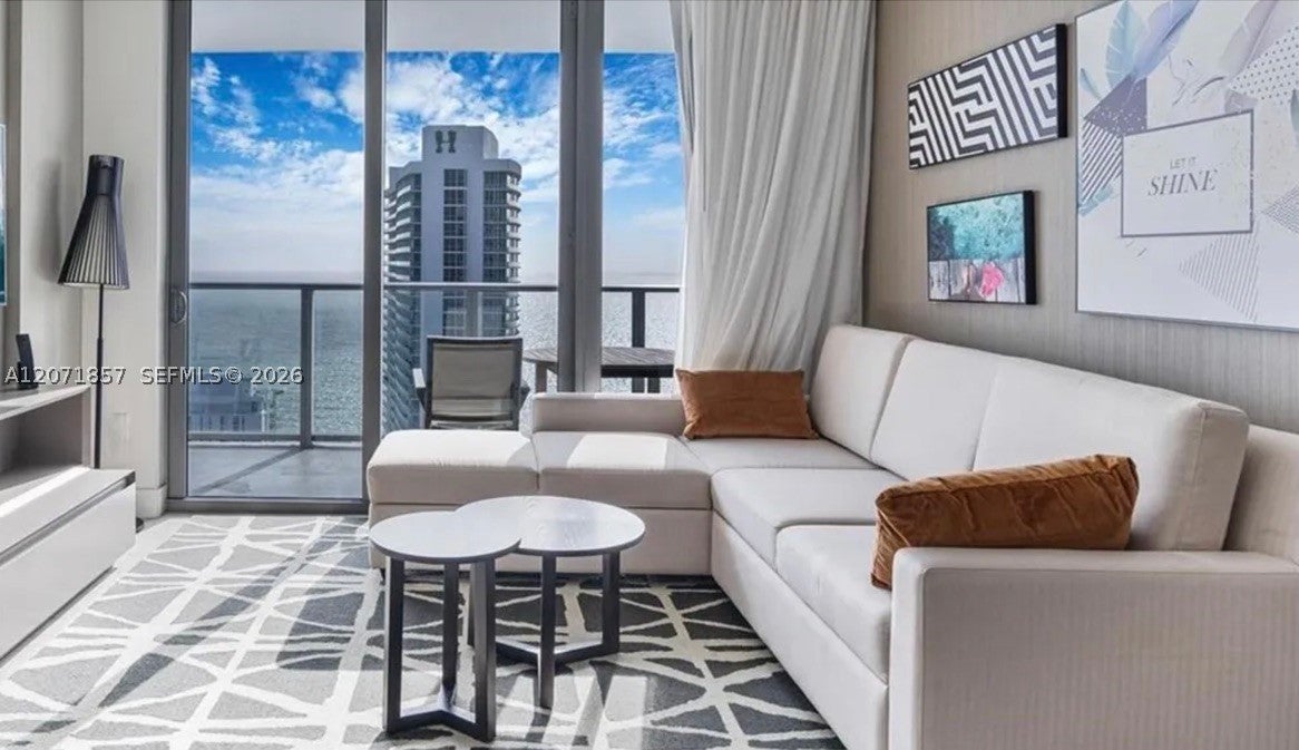 4010 S Ocean Dr R2007