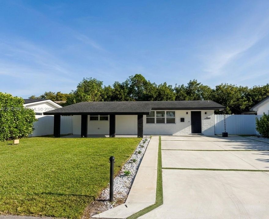 NO HOA!! This Beautiful property is a unique opportunity in Pembroke Pines, fully remodeled and move in ready. It offers a warm and cozy, family-friendly atmosphere, with a spacious backyard perfect for outdoor enjoyment and low-maintenance artificial grass. A comfortable and functional home, ideal for those seeking peace, style, and convenience all in one place.