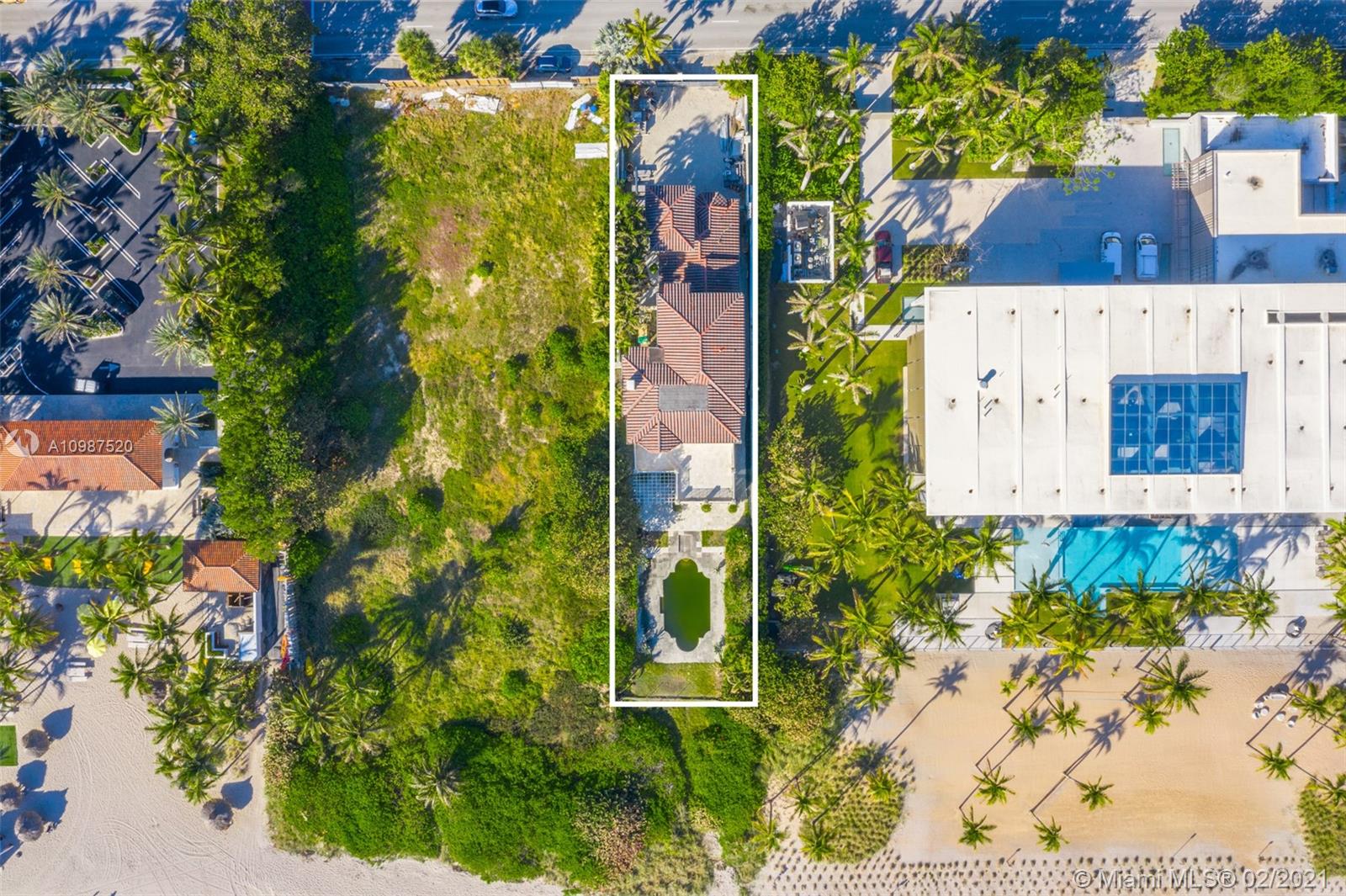 GOLDEN BEACH SEC B - Residential