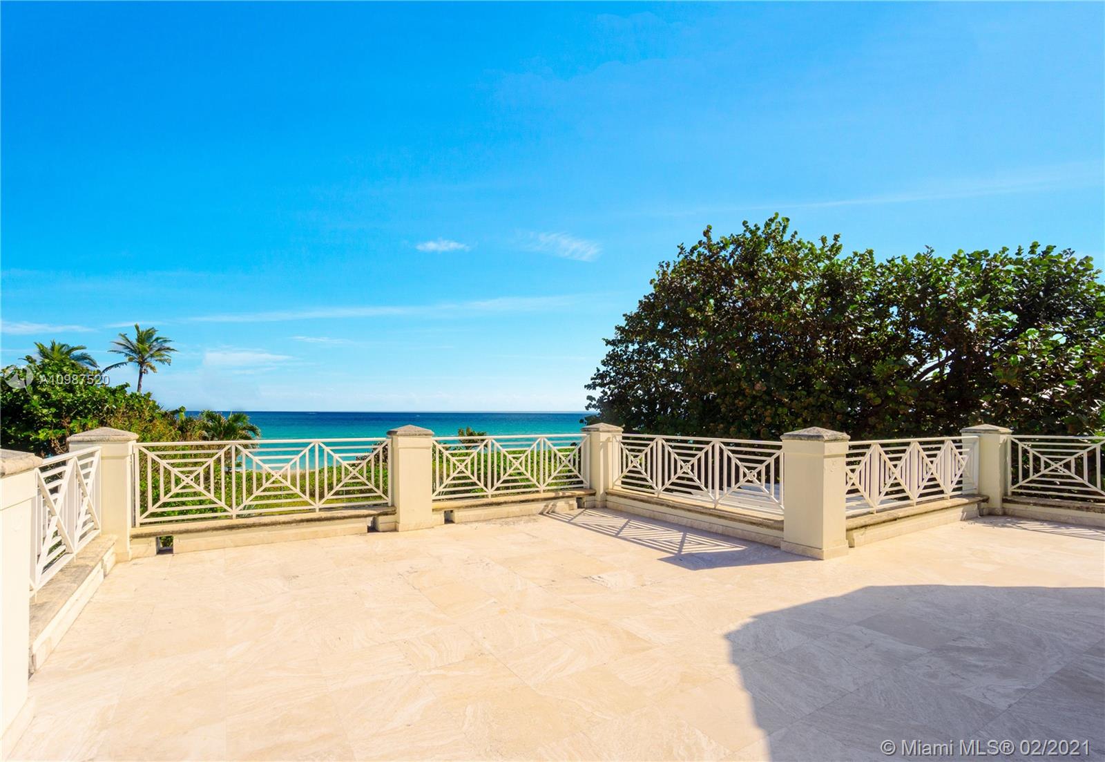 GOLDEN BEACH SEC B - Residential