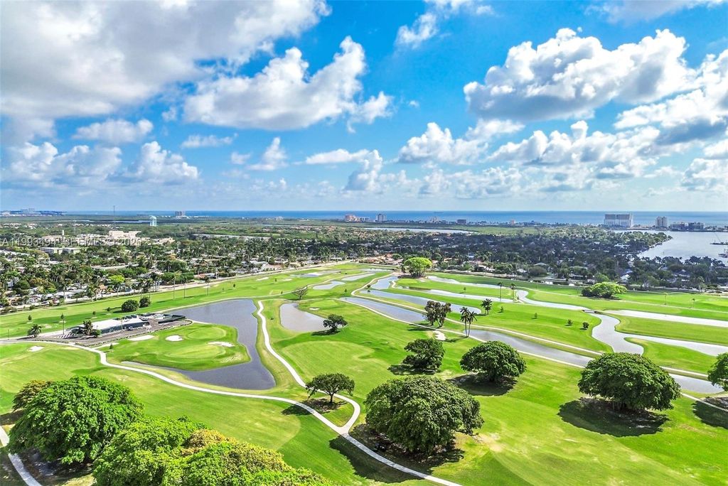 Photo of 1700 Pierce St #804, Hollywood, FL 33020 (MLS # A11993494)