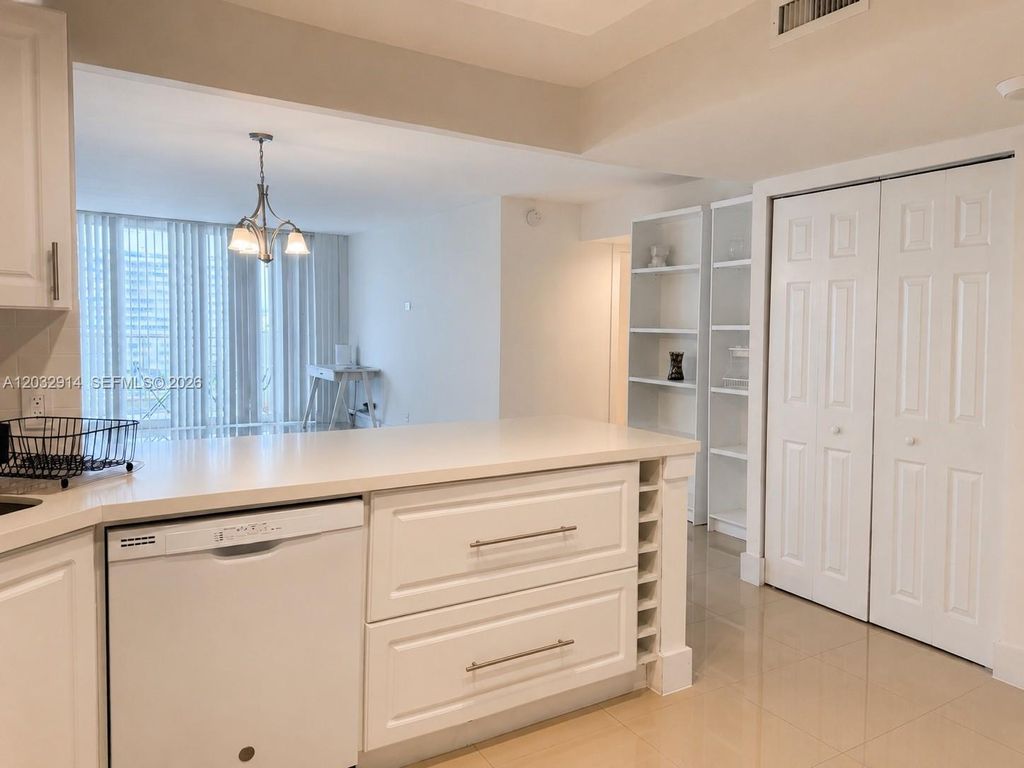 Photo of 1865 S Ocean Dr #8I, Hallandale Beach, FL 33009 (MLS # A12032914)