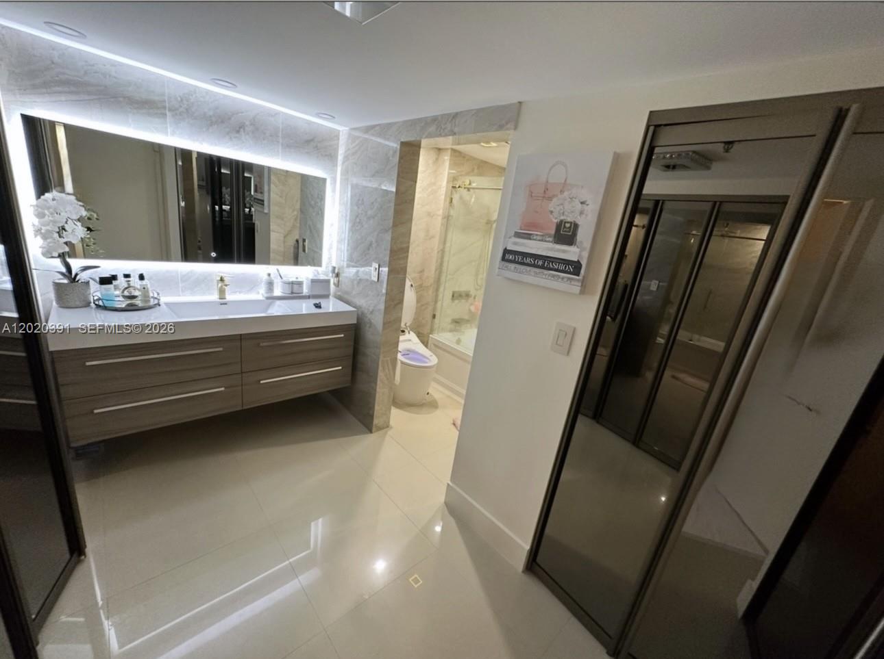 WATERVIEW CONDO - Residential