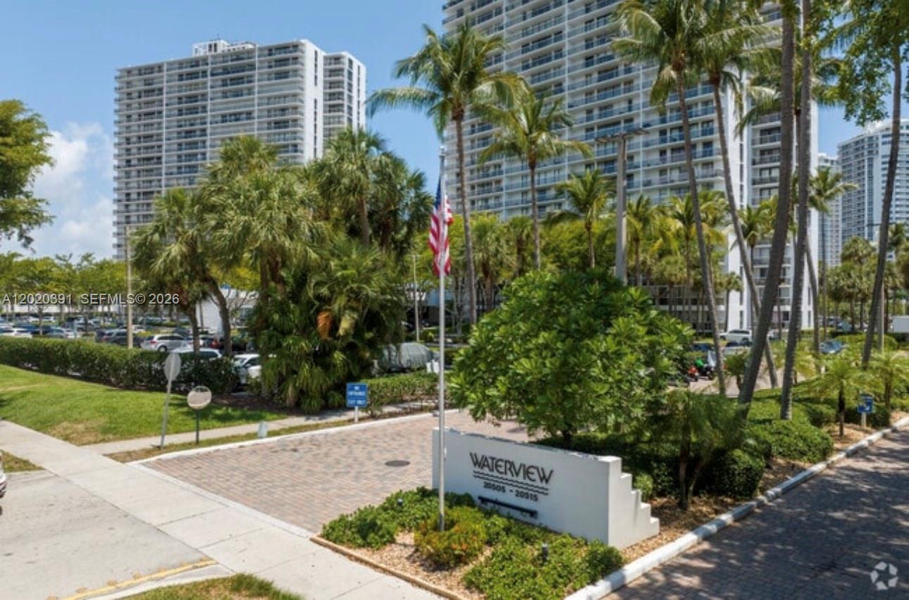 WATERVIEW CONDO - Residential