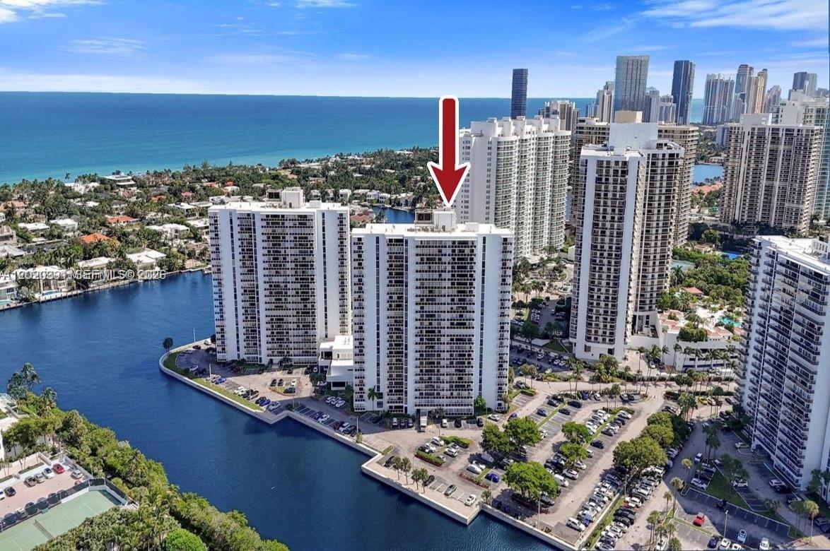 WATERVIEW CONDO - Residential