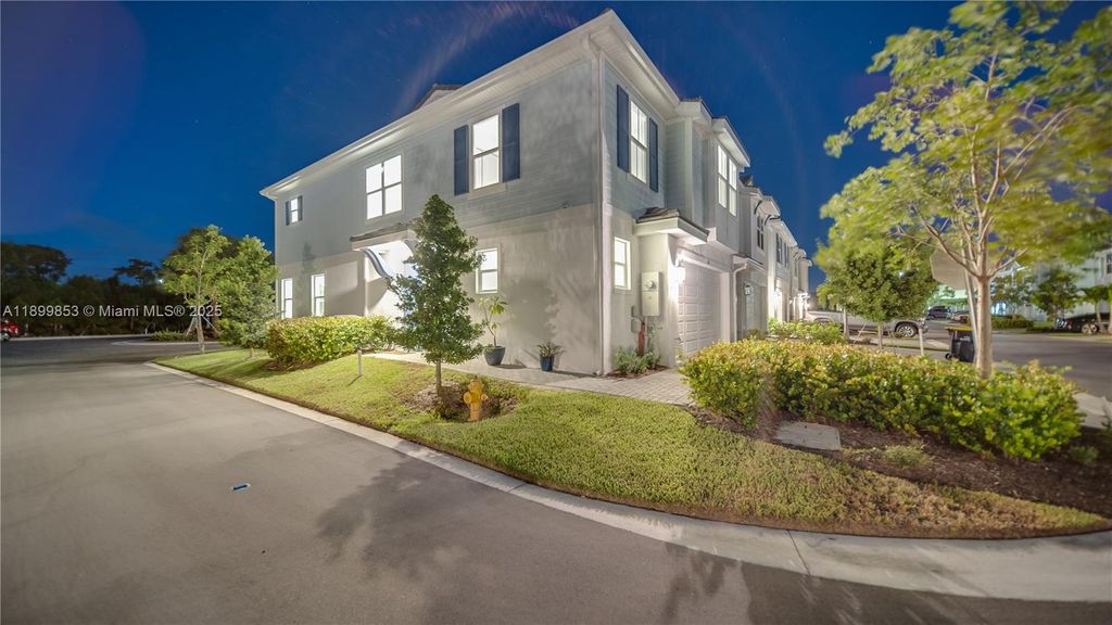 Photo of 241 N Preserve Trl N, Stuart, FL 34994 (MLS # A11899853)