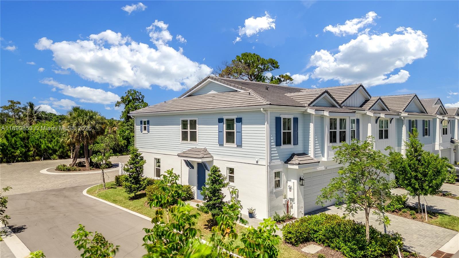 NEW AVONLEA 1ST - Residential Lease