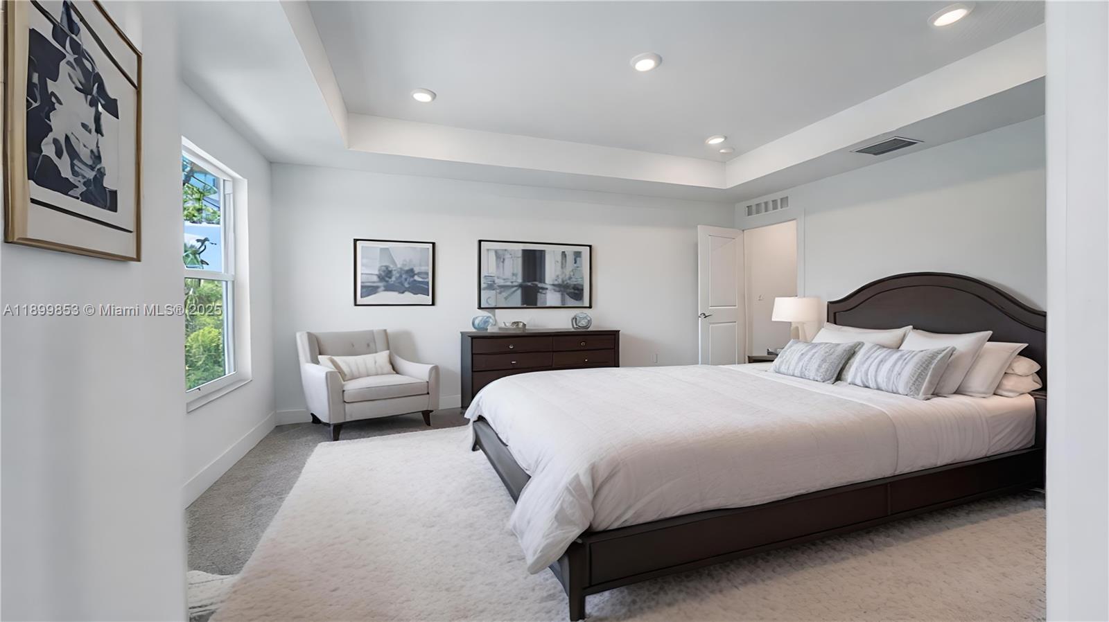 NEW AVONLEA 1ST - Residential Lease