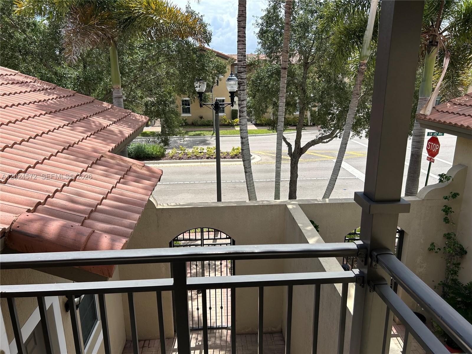 MEADOW PINES - Residential Lease
